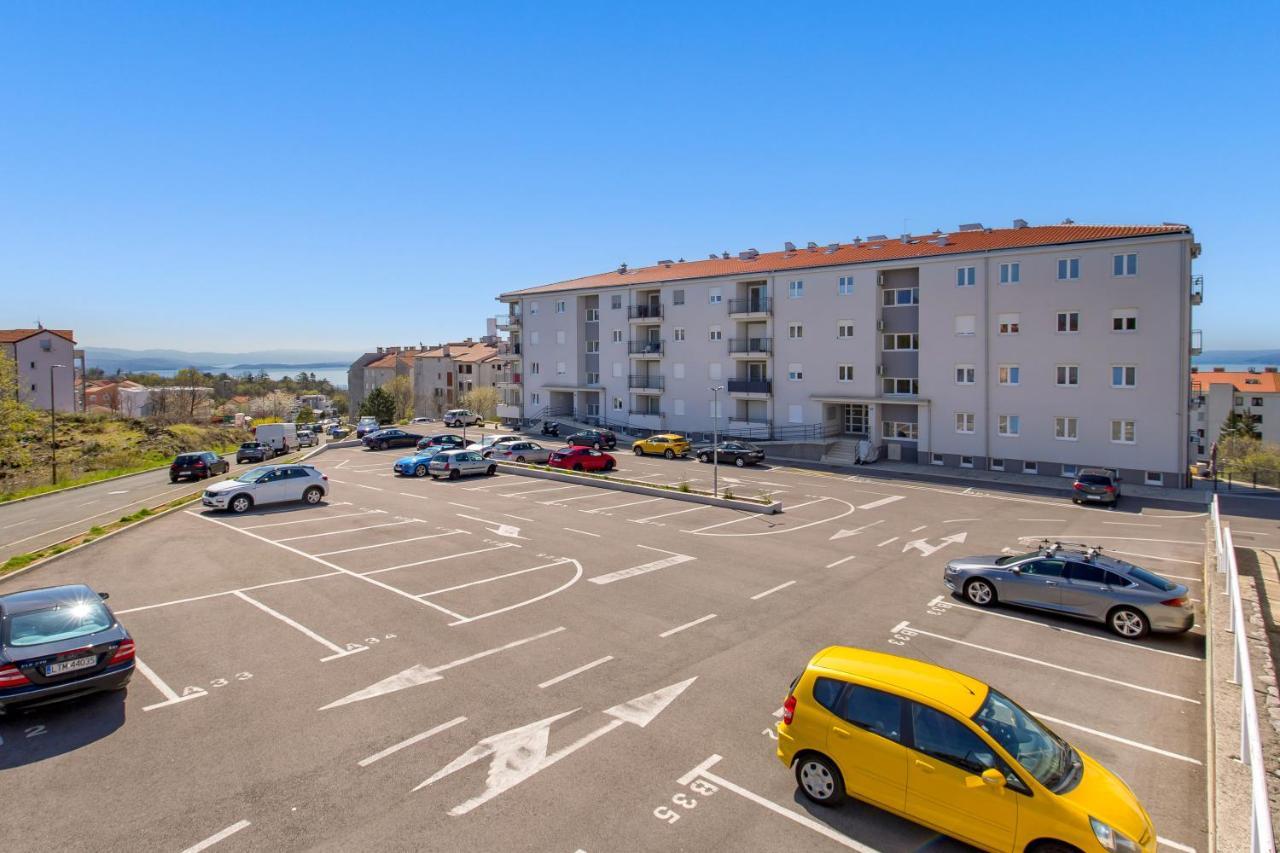 Gallery Apartment Megan2 With Parking Kastav Kültér fotó